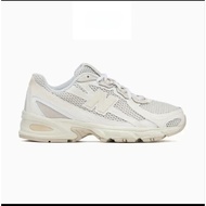 NB 740 Beige