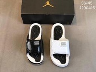 限時特價 Air Jordan hydro xi aj11 潮流爆款 漆皮魔術貼 康扣黑白運動休閑拖鞋 男女拖鞋  露天