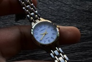 นาฬิกา Fashion มือสองญี่ปุ่น TIMEX INDIGLO ระบบ QUARTZ ผู้หญิง ทรงกลม กรอบเงิน หน้าขาว หน้าปัด 25มม. สาย สแตนเลส 2 กษัตริย์ใช้งานได้ปกติ สภาพดี ของแท้ ไม่กันน้ำ