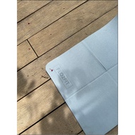 Flo2Fit Foldable Travel Mat – Compact, Anti-Slip Yoga Mat for Home & Outdoor Workout