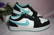 Sepatu Nike Air Jordan 1 Low Island Green White Black