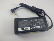 FREE ONGKIR === ACER CAS AN ORI ORIGINAL Adaptor Charger Laptop Notebook Mini Netbook Series 19v 1.58A dengan kabel power