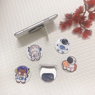 Mobile phone circular mirror holder with back sticker, astronaut makeup and手机圆镜子支架背贴式太空人补妆泡剧神器可爱背胶简约