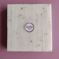 Glutamansi Soap Hotel Cut
