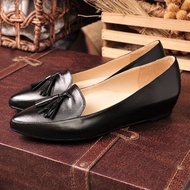 黑色 真皮流蘇尖頭內增高楔型鞋