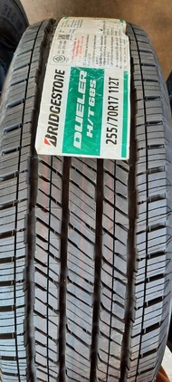 ยางรถยนต์บริสโตน ดูเลอร์ เฮสที685 255/65/17