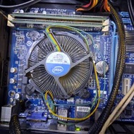 GA-H61M-DS2底板連背板+G850 CPU連散熱風扇