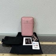 CHANEL 粉金菱格紋膠囊肩背斜背手機包 12*21*2 99新配件塵袋吊牌保卡