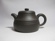 紫砂壺  李霓 黑二線壺(名家壺) 約350cc [ 歡迎詢問 ]