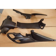 COVER SET HITAM ( INNER COVER ) FOR YAMAHA Y125ZR 5BU-F8400-00