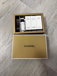 Chanel 美妝套裝