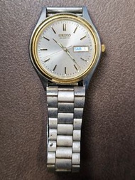 (數十年唔知價,自出合理價高者得)   精工SEIKO"7N43-9041".依波路Ernest Borel"S4989.5028"."Gucci"等舊錶4隻