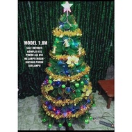 1.8 meters / 6 feet premium Christmas tree complete with please read the description