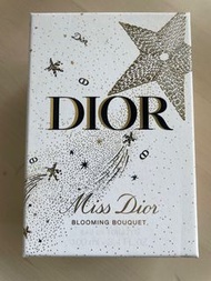 香水 Dior Blooming Bouquet