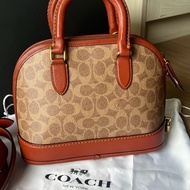 Coach revel經典老花貝殼包 專櫃款貝殼包 手提肩背兩用 近全新