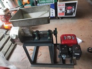 Mesin Giling Cabe Bumbu 8 Inci + Mesin Bensin 7HP Komplit