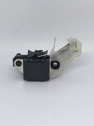 IC REGULATOR ALTERNATOR MITSUBISHI L300 DIESEL 2.300cc (Lama) L038