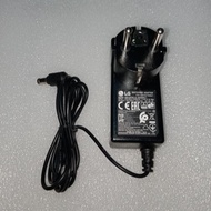 Original LG 19v 1.3a adapter