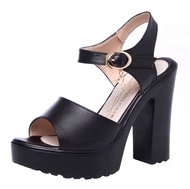 Giày sandal quai bản cao 10p