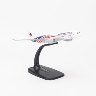 Model Malaysia Airlines Airbus A350 Everfly 16cm VG29-2