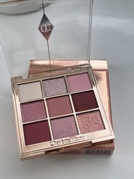 Charlotte Tilbury 眼影盤