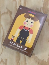 不二家 牛奶妹 Bearbrick 100% & 400%