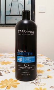 Tresemme 絲滑洗髮露 828ml 現售$27.9
