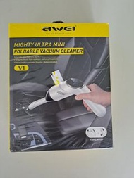 全新 小型吸塵器