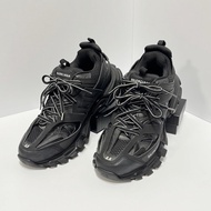 （超新閒置品🎁） Balenciaga 巴黎世家 全黑Track 專櫃40800！