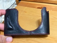 Leica 相機皮套連皮掛頸帶合Q2