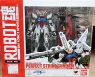 ROBOT魂 135 機動戰士 鋼彈 完美攻擊 Perfect Strike Gundam (日版)