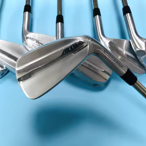 2025 Hot Selling 5th Silver New Golf irons Set Forged Irons 456789P 7pcs Golf Clubs Grip P790 Golf C