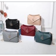 Esther Bunny Brand Letter Shoulder Bag (Esther Bunny)
