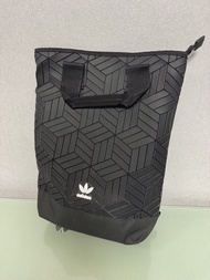 adidas Originals 3D backpack DV0202 手提後揹兩用包 黑色 三宅一生
