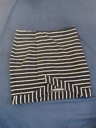 Skirt 短裙 針織連身裙 入嚟睇超多裙 // 一路更新 買多平多 平到嘔～ 韓國女裝 套裝 set 短袖 短褲 休閒 運動套裝 上衣 top 間條 針織 長裙 OL 斯文 返工 打底 襯衫 連身裙