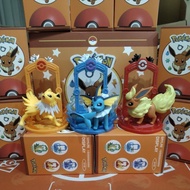 [] Pokémon Ibrahimovic Series Trendy Figures Total of Nine Eevee