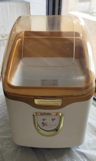 鍋寶化妝品冷藏箱（ 零件機）