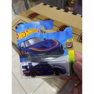 GANTUNGAN Hotwheels porsche 935 wrinkled hanger