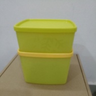 Preloved Tupperware kids lunch box