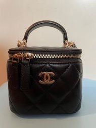 Chanel 小盒子 vanity case