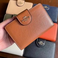 กระเป๋าสตางค์หนังมีซิปขนาดกลางสำหรับผู้หญิง C3453 C3452 C0082 6390 C3454แบรนด์ของแท้100% กระเป๋าสตาง