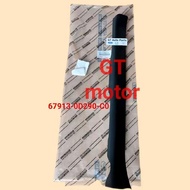 67913-0D290-C0 67914-0D280-C0 67917-0D220-C0 67918-0D220-C0 SILLPLATE SCUPLATE SCUFF FRONT REAR RIGH