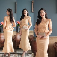 GBK ชุดลูกไม้ ชุดแม่เจ้าภาพ ชุดออกงาน มี3สี รหัส 1001-2