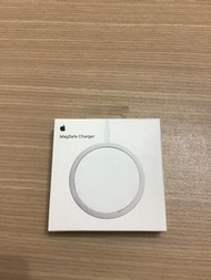 Apple原廠全新MagSafe充電器900
