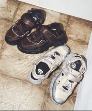 ❤️‍🔥日本直送unisex Shaka table mountain two-way sandals 涼鞋❤️‍🔥山系 拖鞋  戶外鞋 日本代購