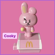 § ¤ ◱ McDo Figurine BT21 Toys Collectible Sealed