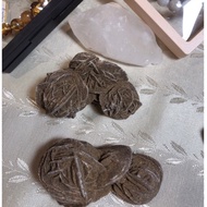 沙漠戈壁滩风化沙漠玫瑰desert gobi desert weathered desert rose