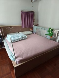 King size床架連床褥