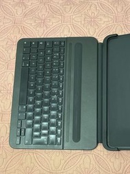 Logitech slim folio for Ipad 11 pro