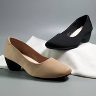 SPiFFY CAROLINE Comfort Series Plain Closed Toe Chunky Heels Plain Pumps-TMK5796